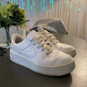 Platform Air Force 1s